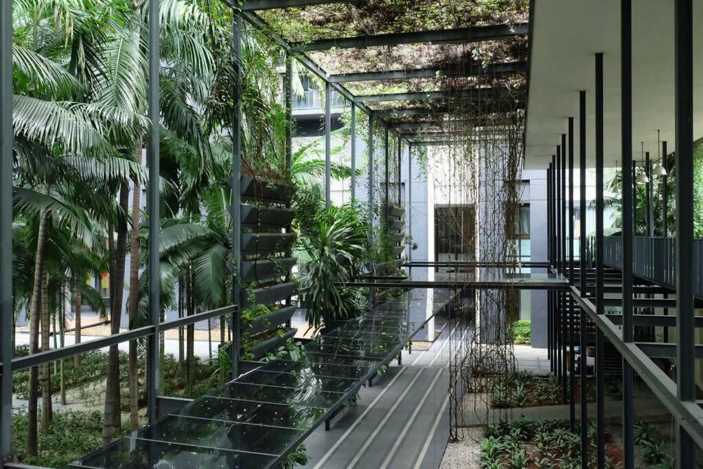 Pangsapuri Large 3-bedroom Modern Style Klcc Kuala Lumpur